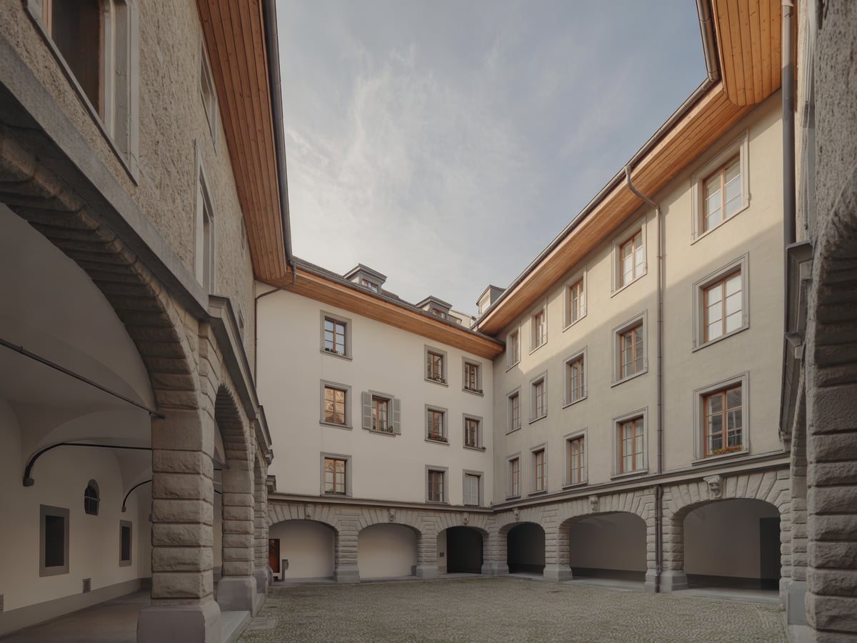 Innenhof eines restaurierten Altstadthauses